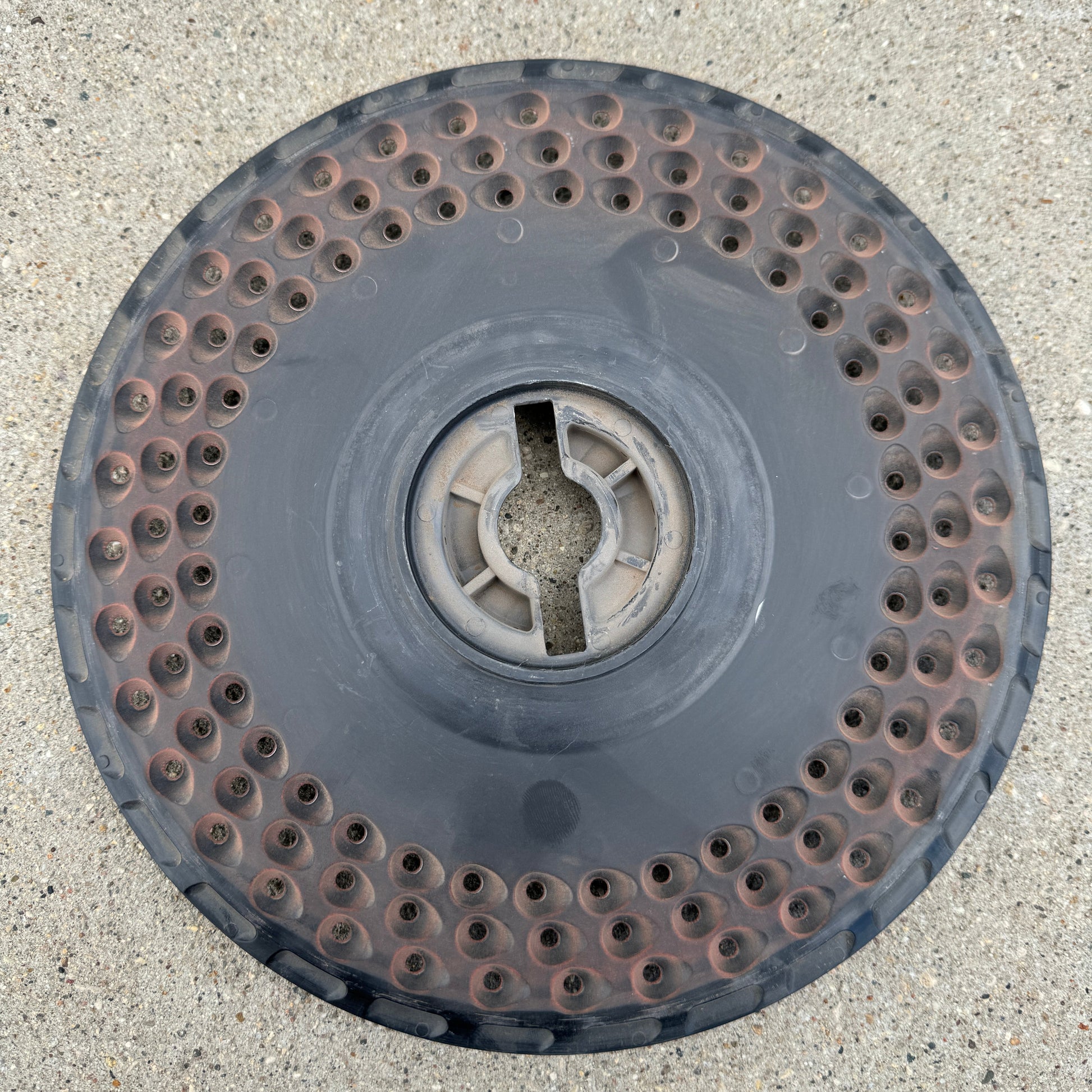 planter seed plates John Deere A42586 Soybean Seed Plate – OEM 108-Cell Vacuum Disk – Used Planter Parts